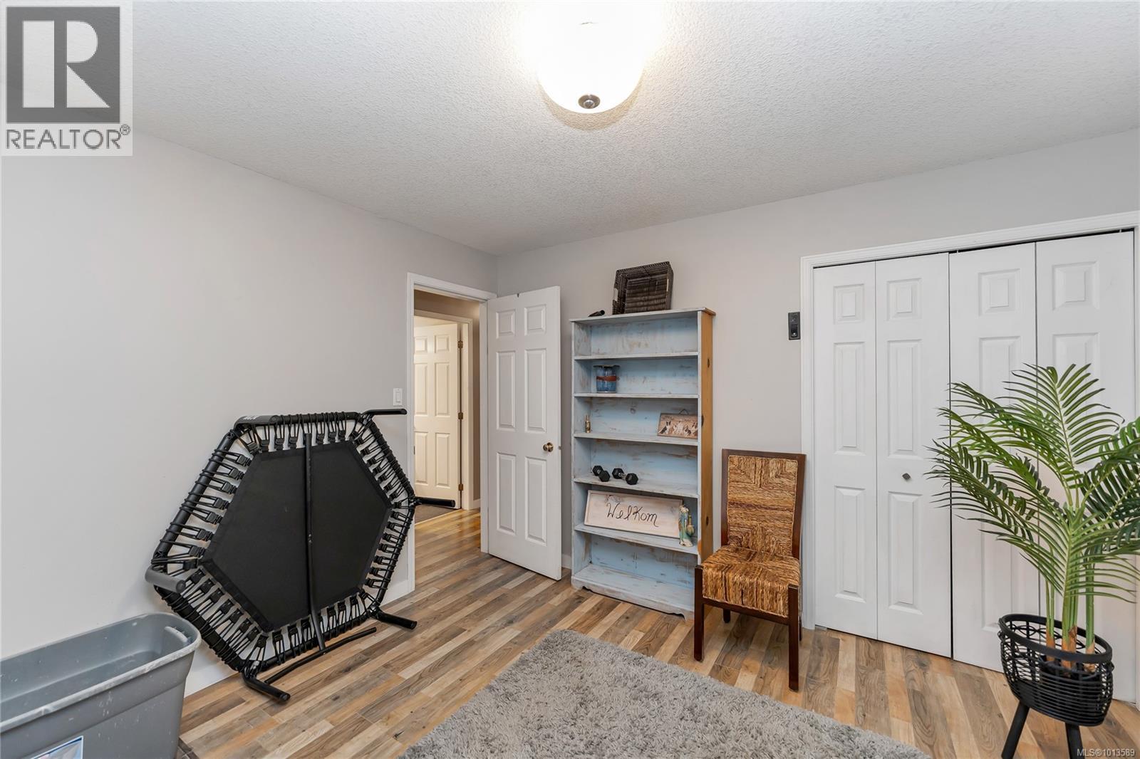 3350 Redden Rd, Nanoose Bay