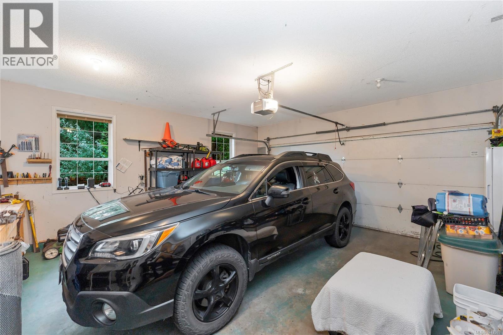 3350 Redden Rd, Nanoose Bay
