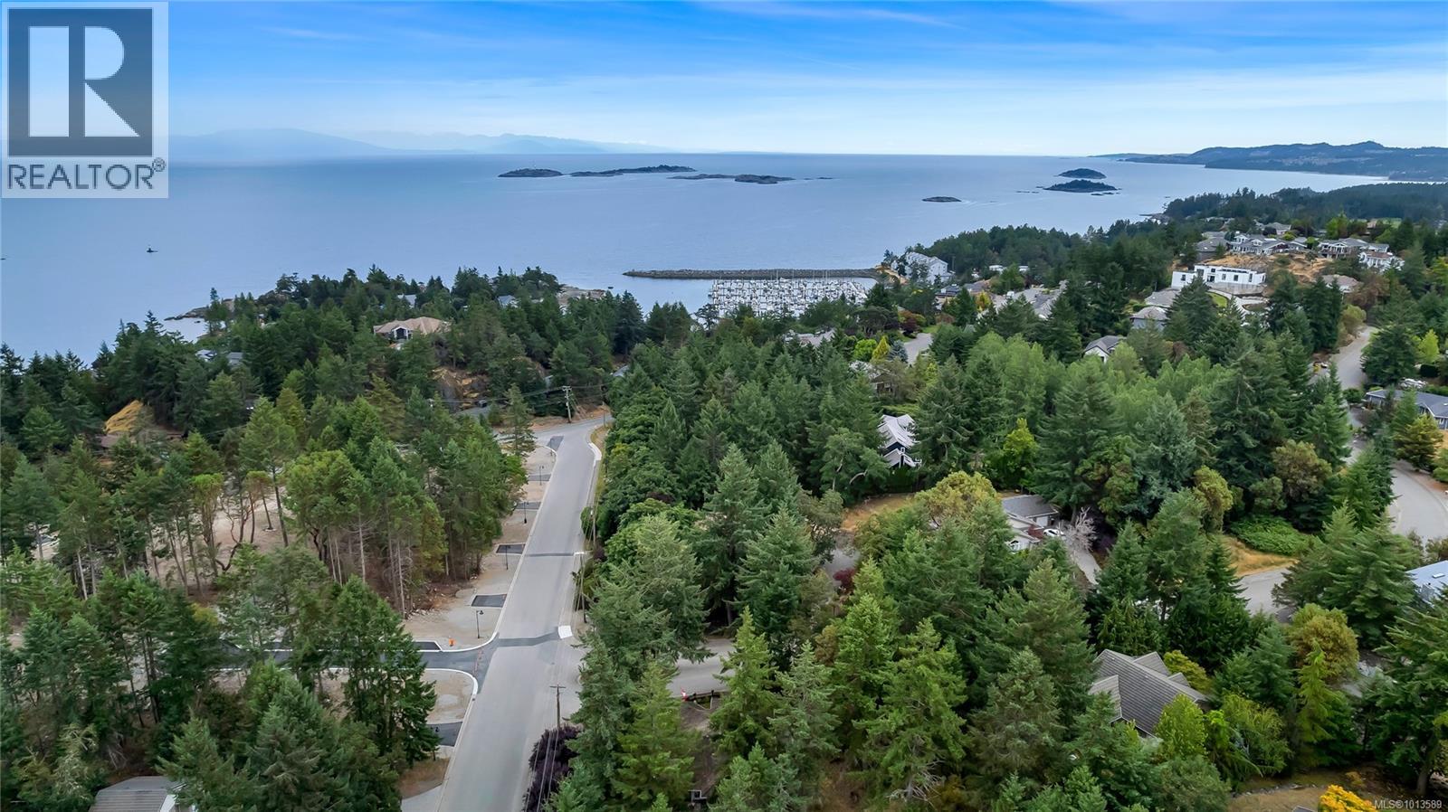 3350 Redden Rd, Nanoose Bay