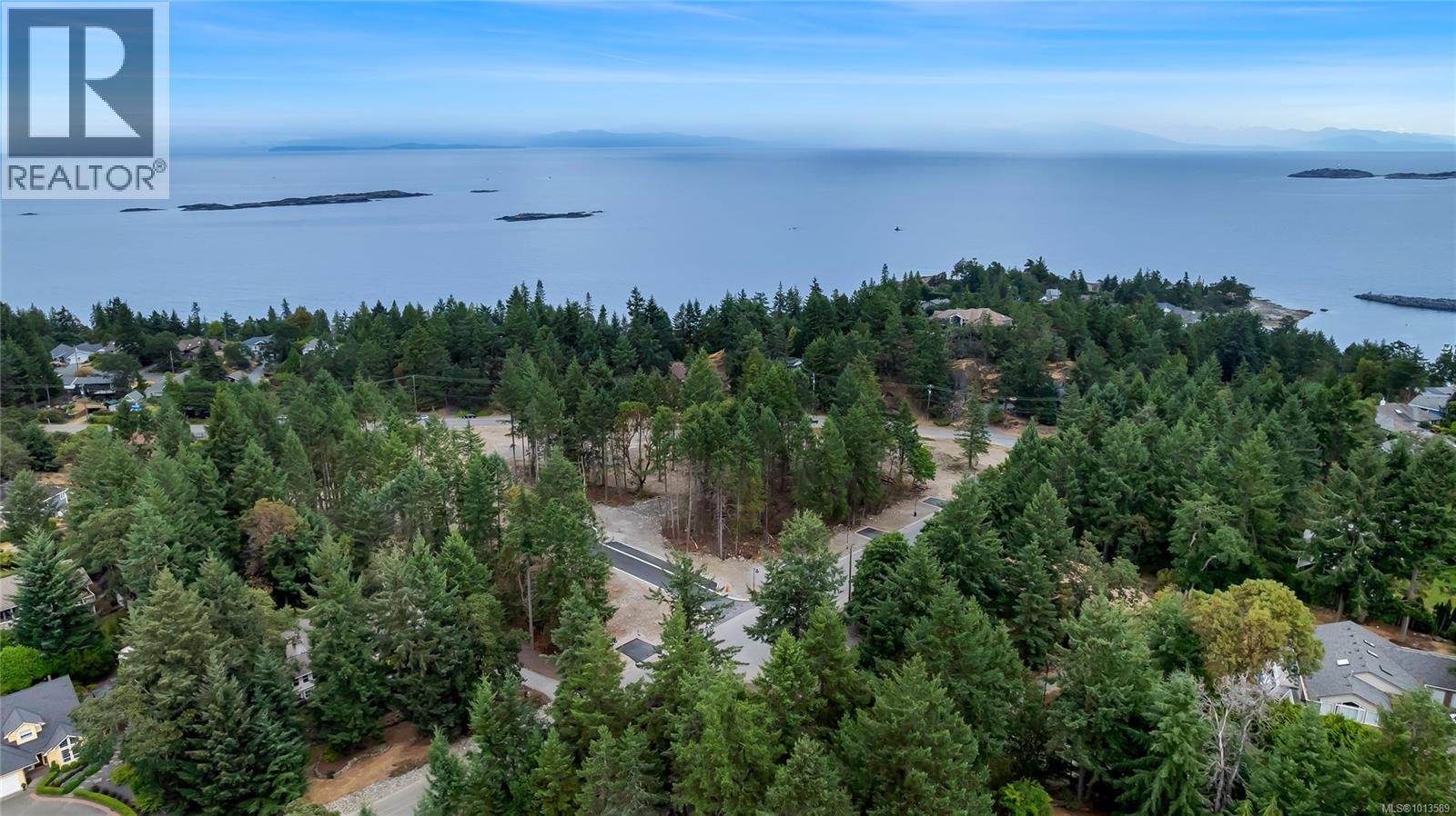 3350 Redden Rd, Nanoose Bay