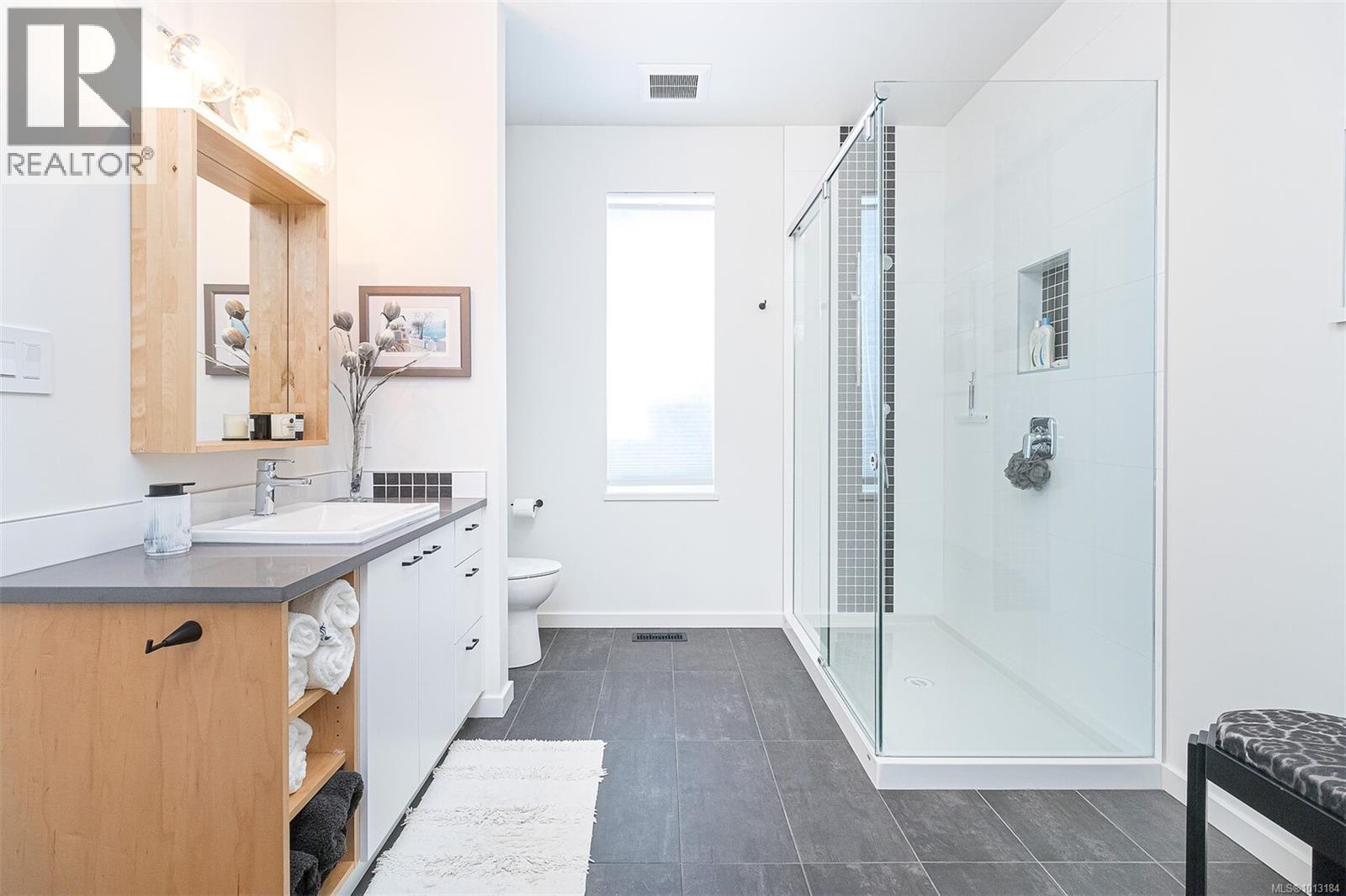  2259 Compass Pointe Place, Langford