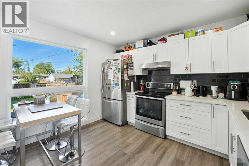 Single Family House for Sale in   Avenue NE Winston Heights/Mountview Calgary 