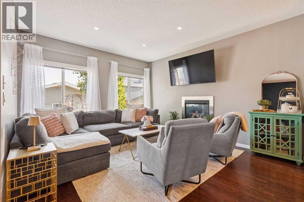 Single Family House for Sale in  Nolan Hill Drive NW Nolan Hill Calgary 
