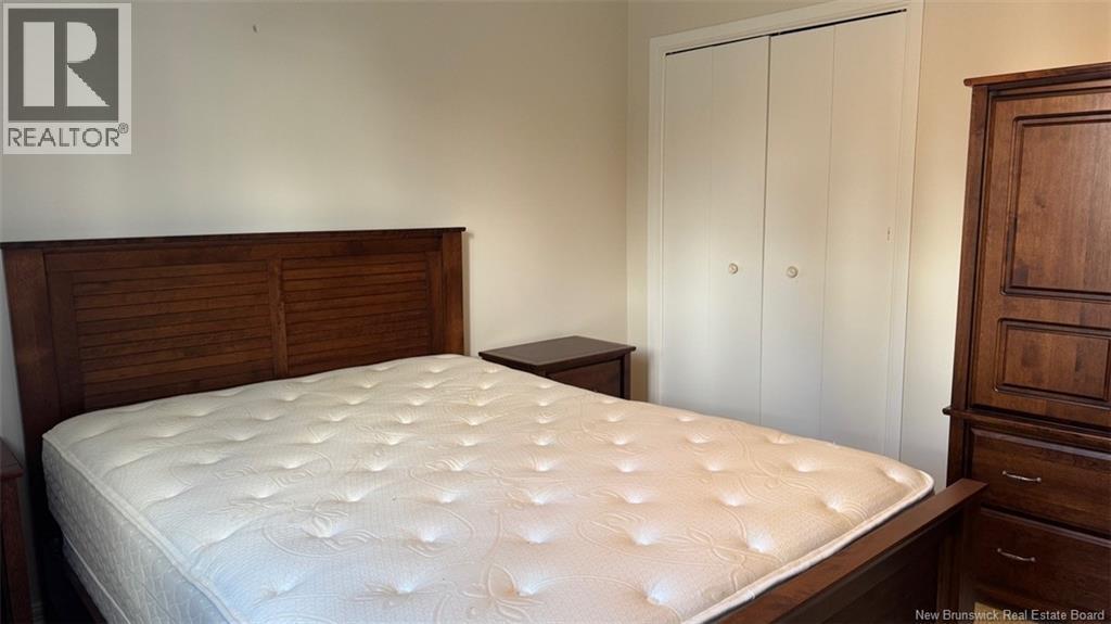 17 CYR STREET - 11