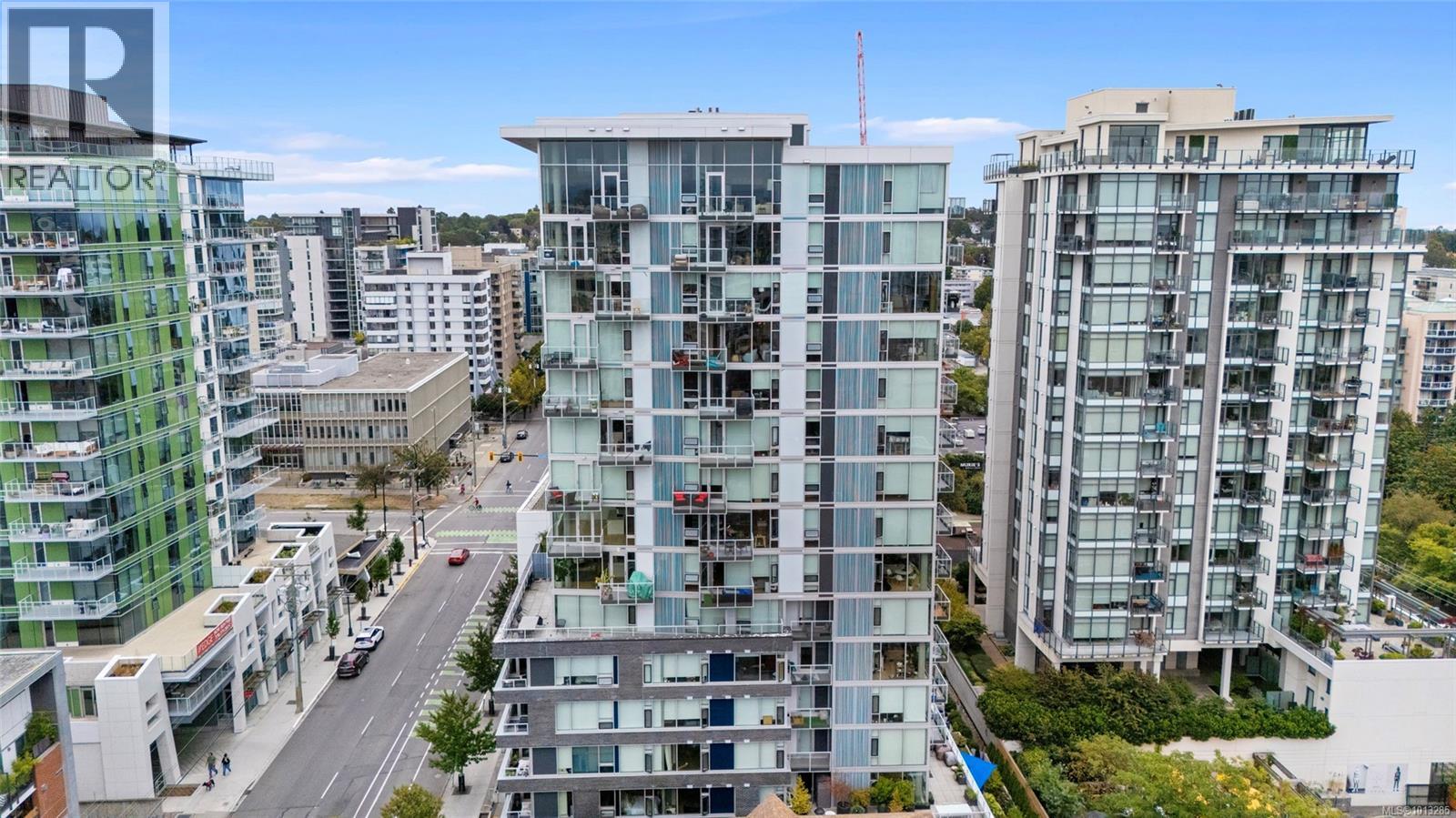 1203 989 Johnson Street, Victoria