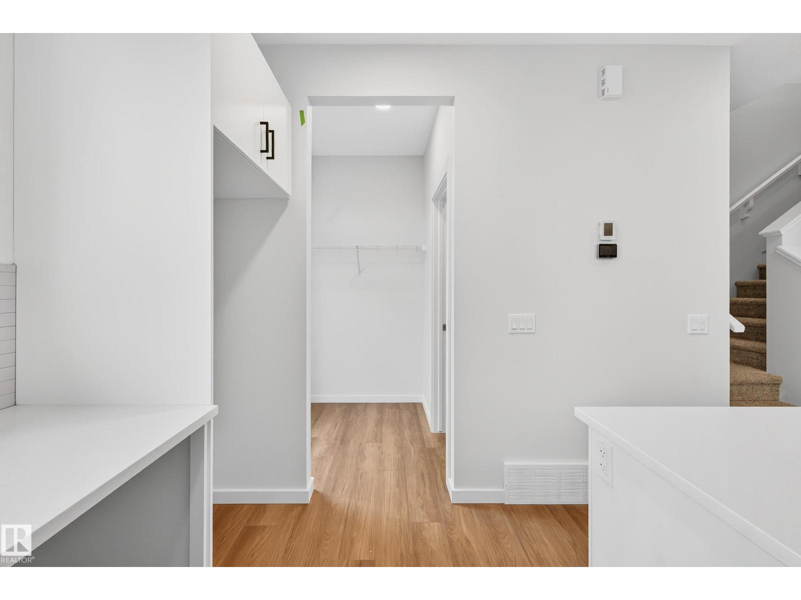 702 Southfork DR, Leduc