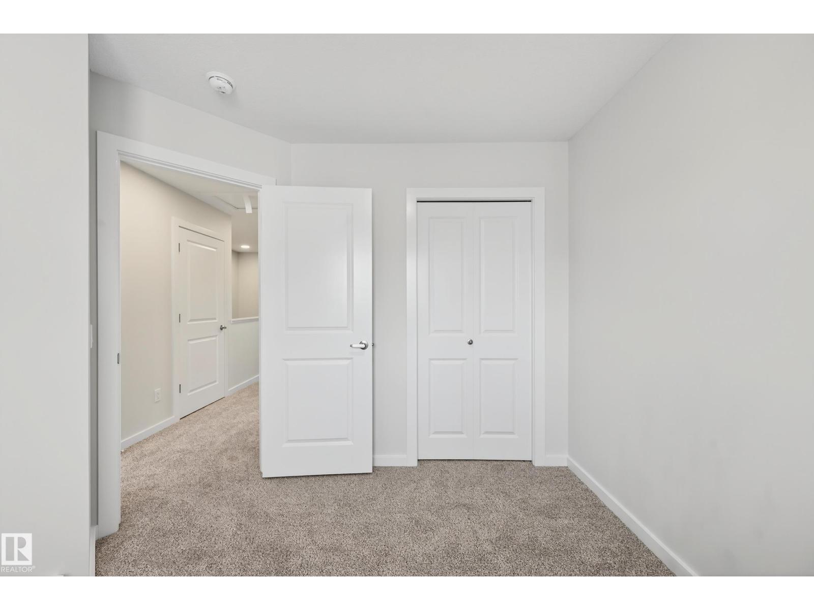 702 Southfork DR, Leduc