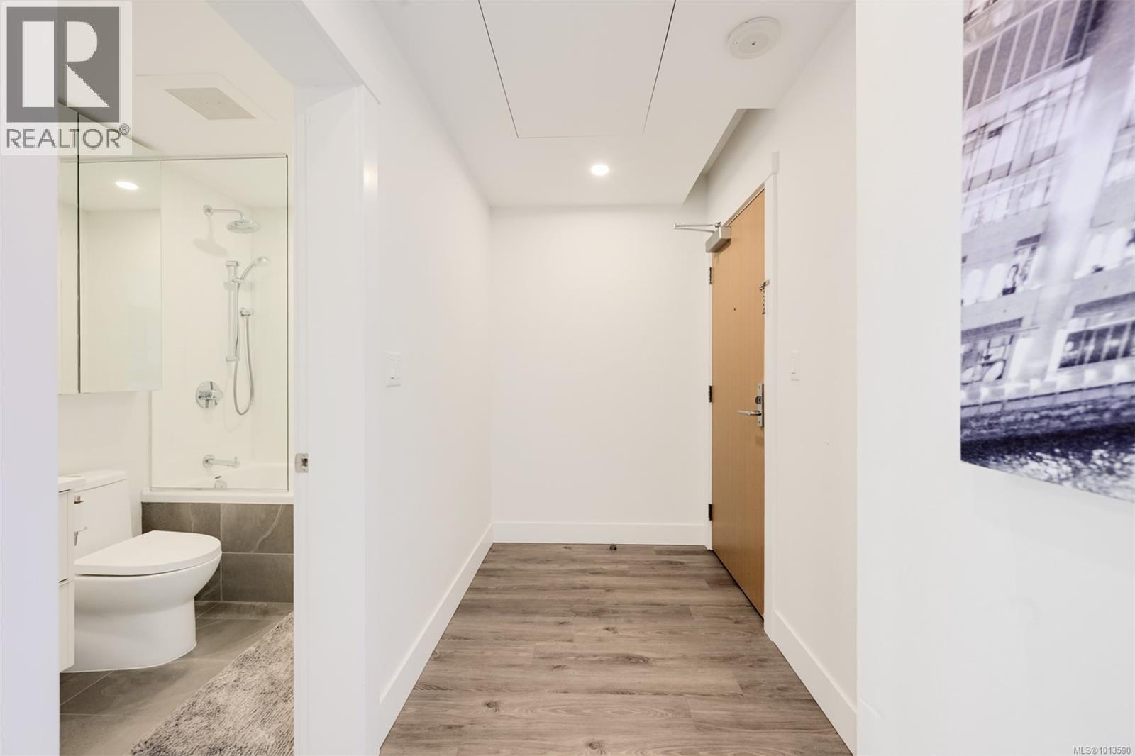 606 777 Herald Street, Victoria