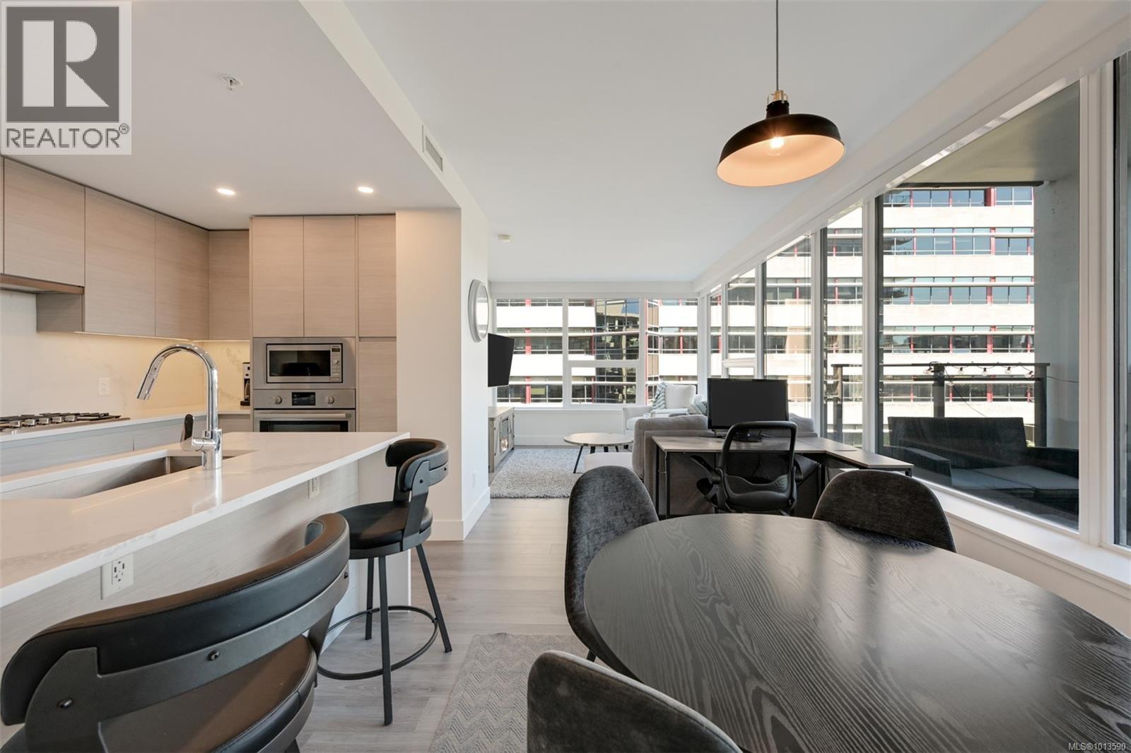 606 777 Herald Street, Victoria