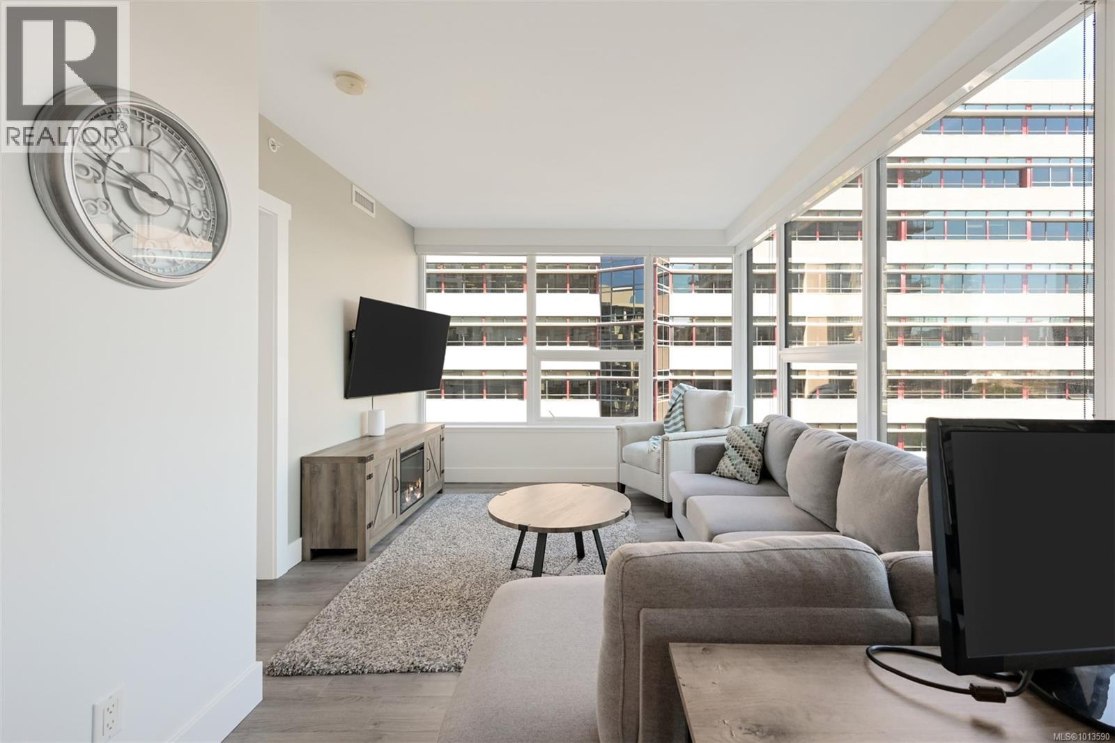 606 777 Herald Street, Victoria