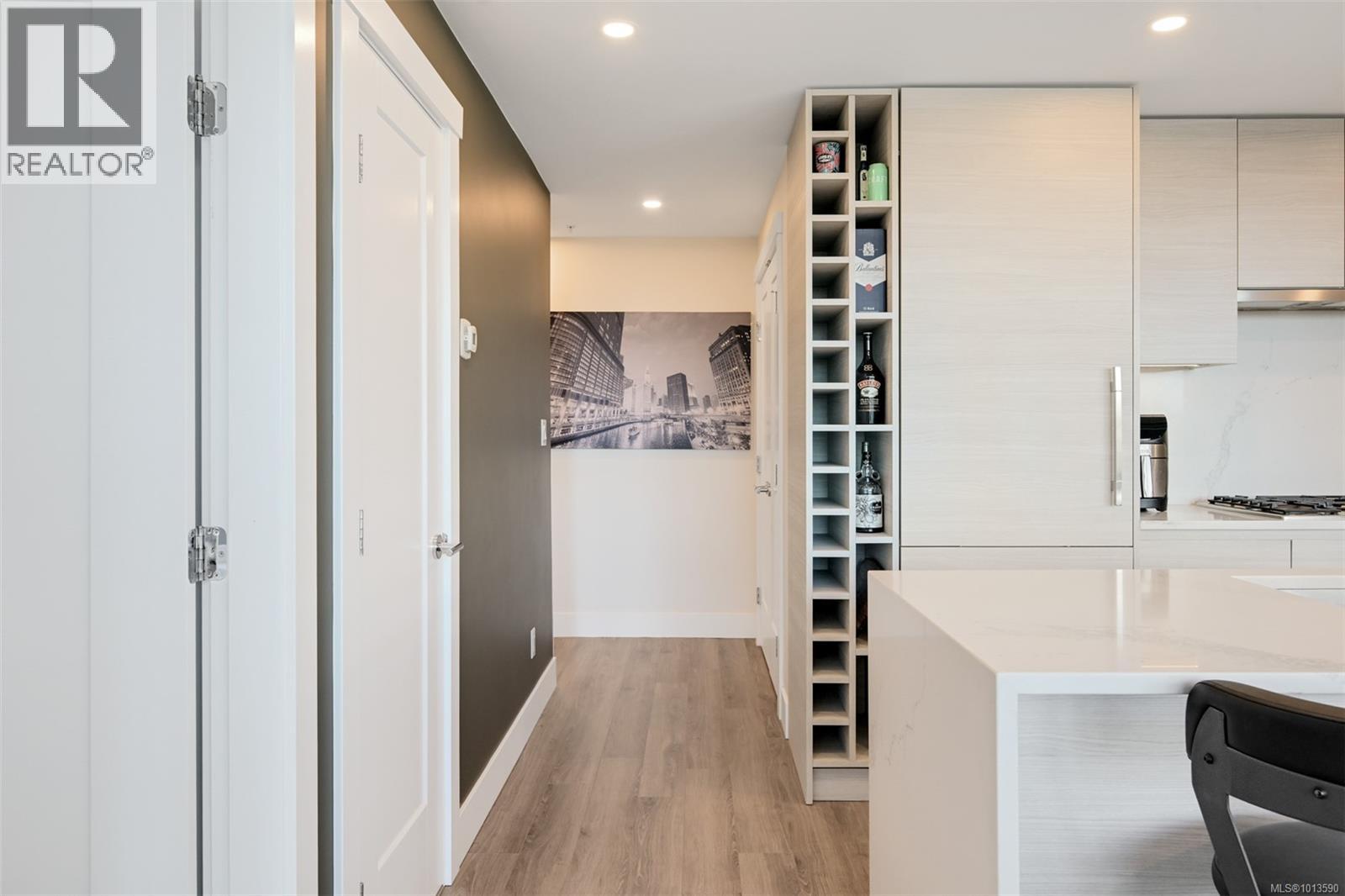 606 777 Herald Street, Victoria