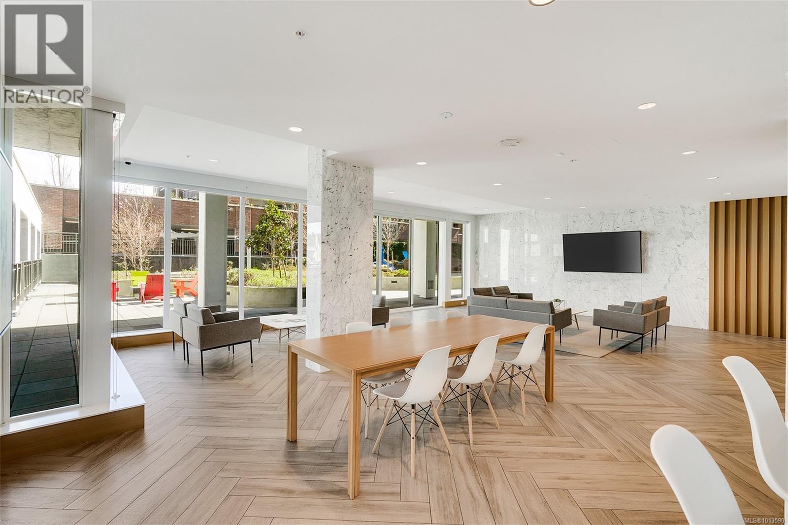 606 777 Herald Street, Victoria