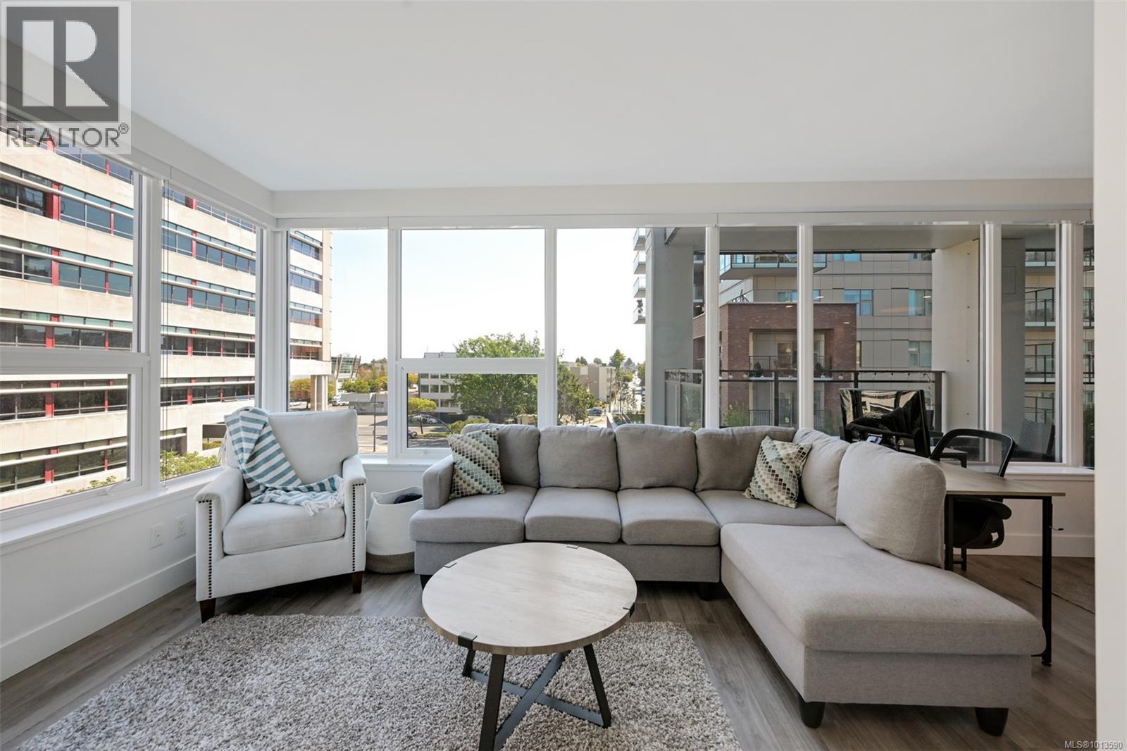 606 777 Herald Street, Victoria
