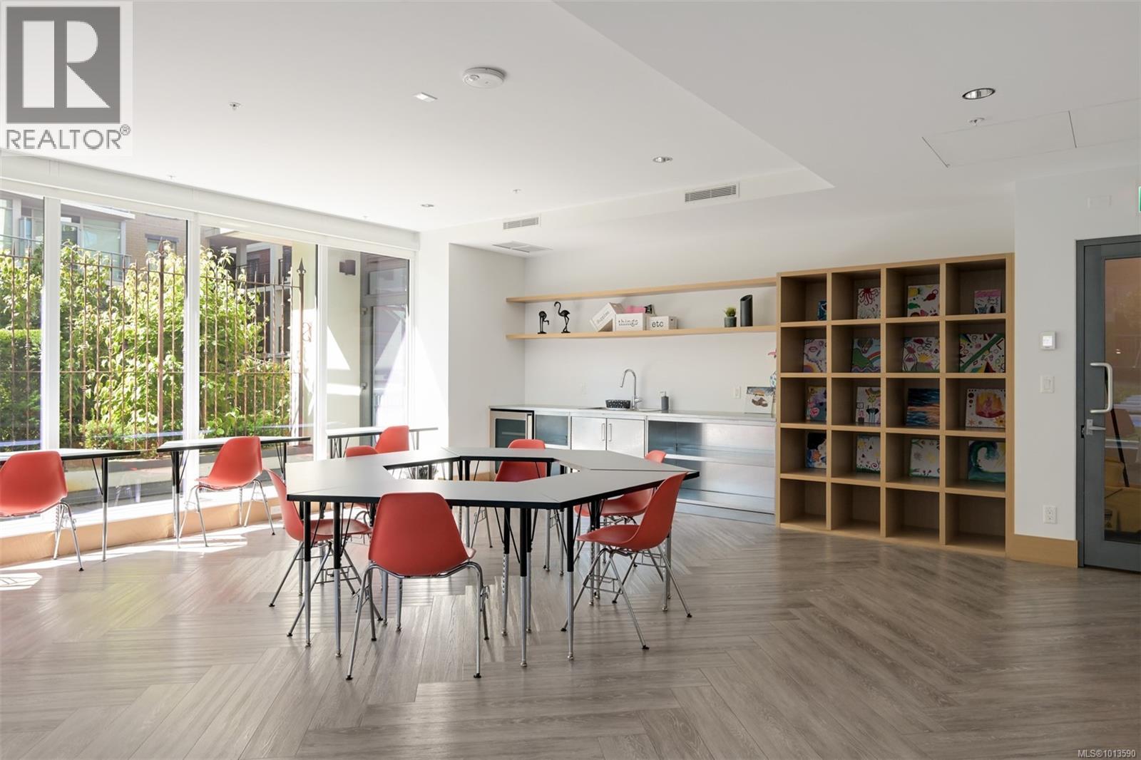 606 777 Herald Street, Victoria