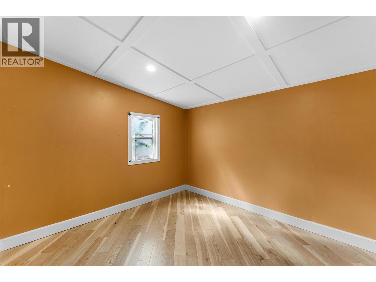 3702 Beach Avenue, Peachland