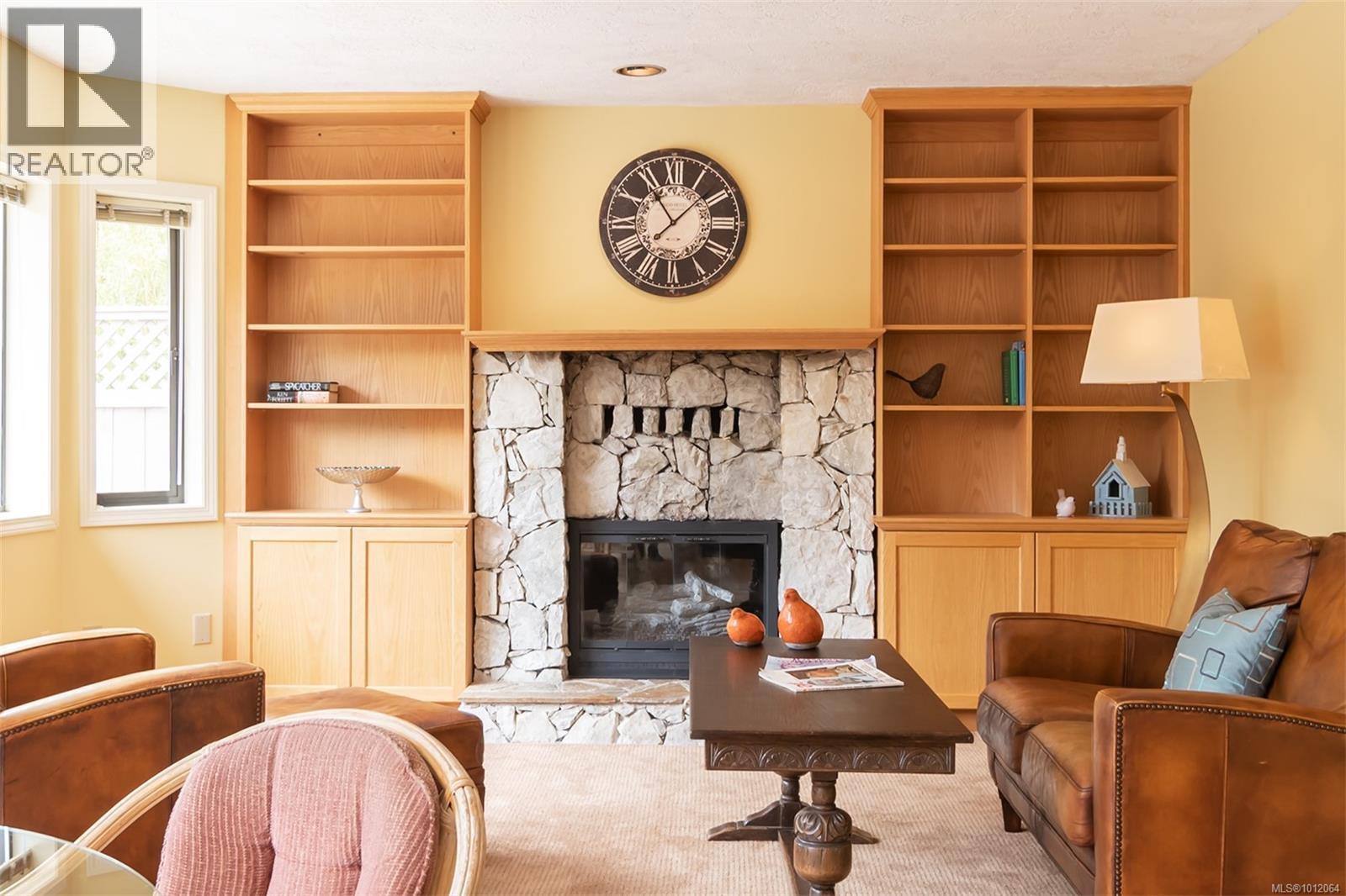 2317 Windsor Rd, Oak Bay