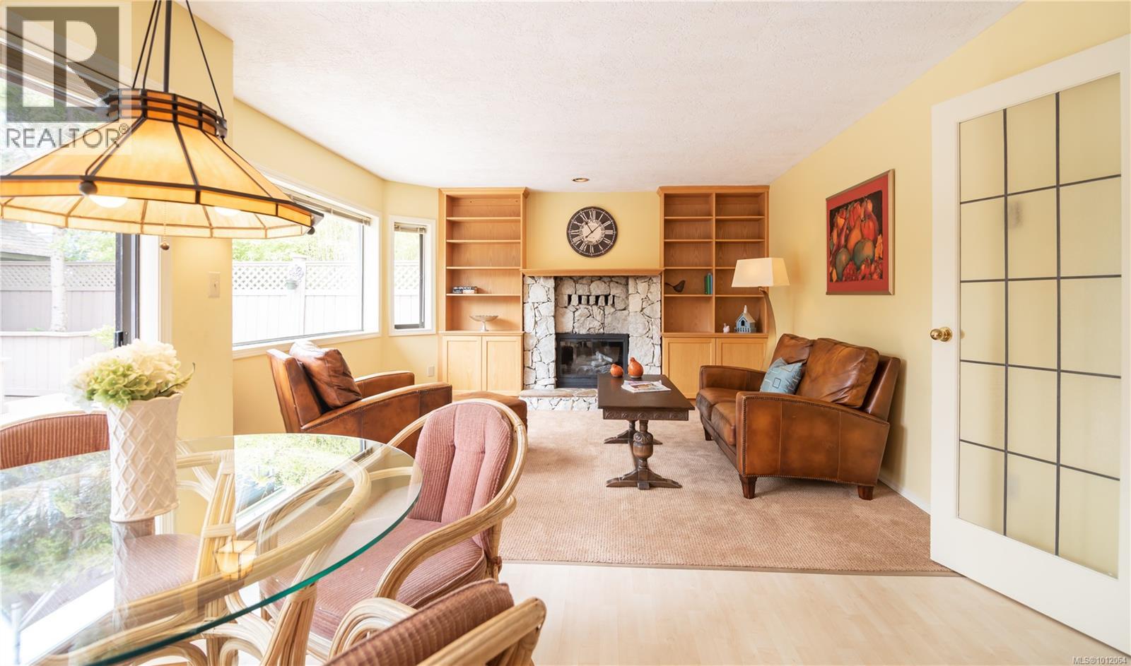 2317 Windsor Rd, Oak Bay