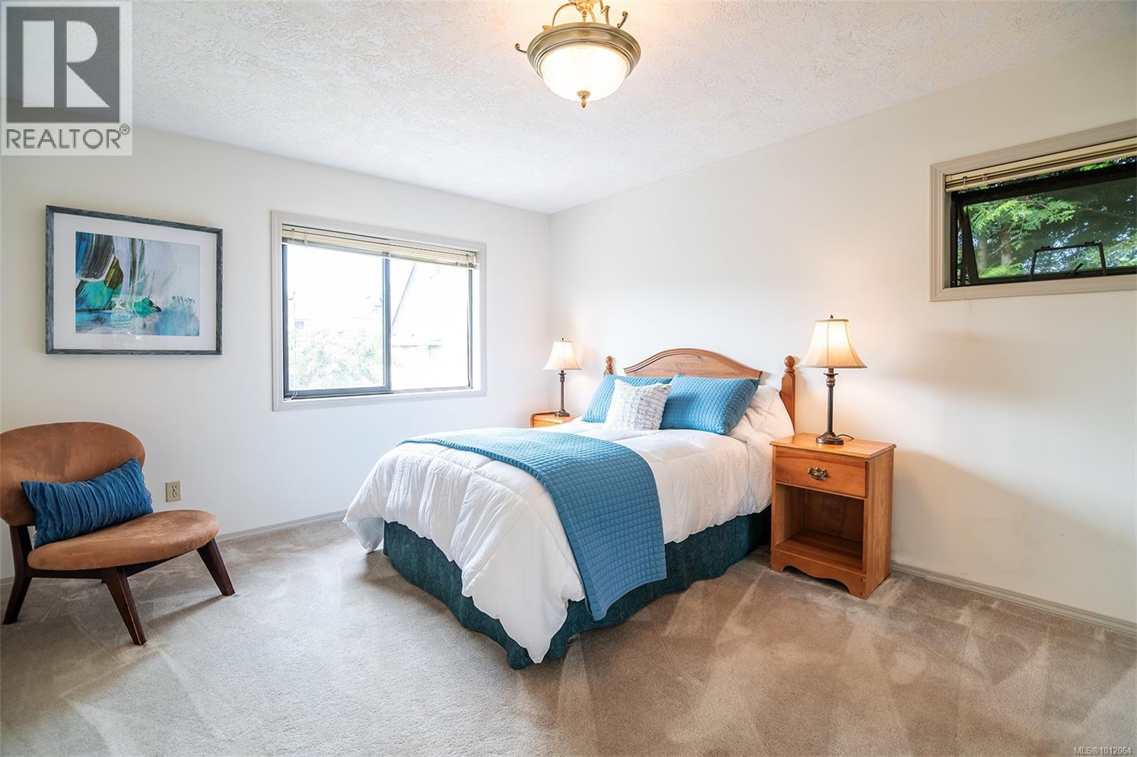 2317 Windsor Rd, Oak Bay