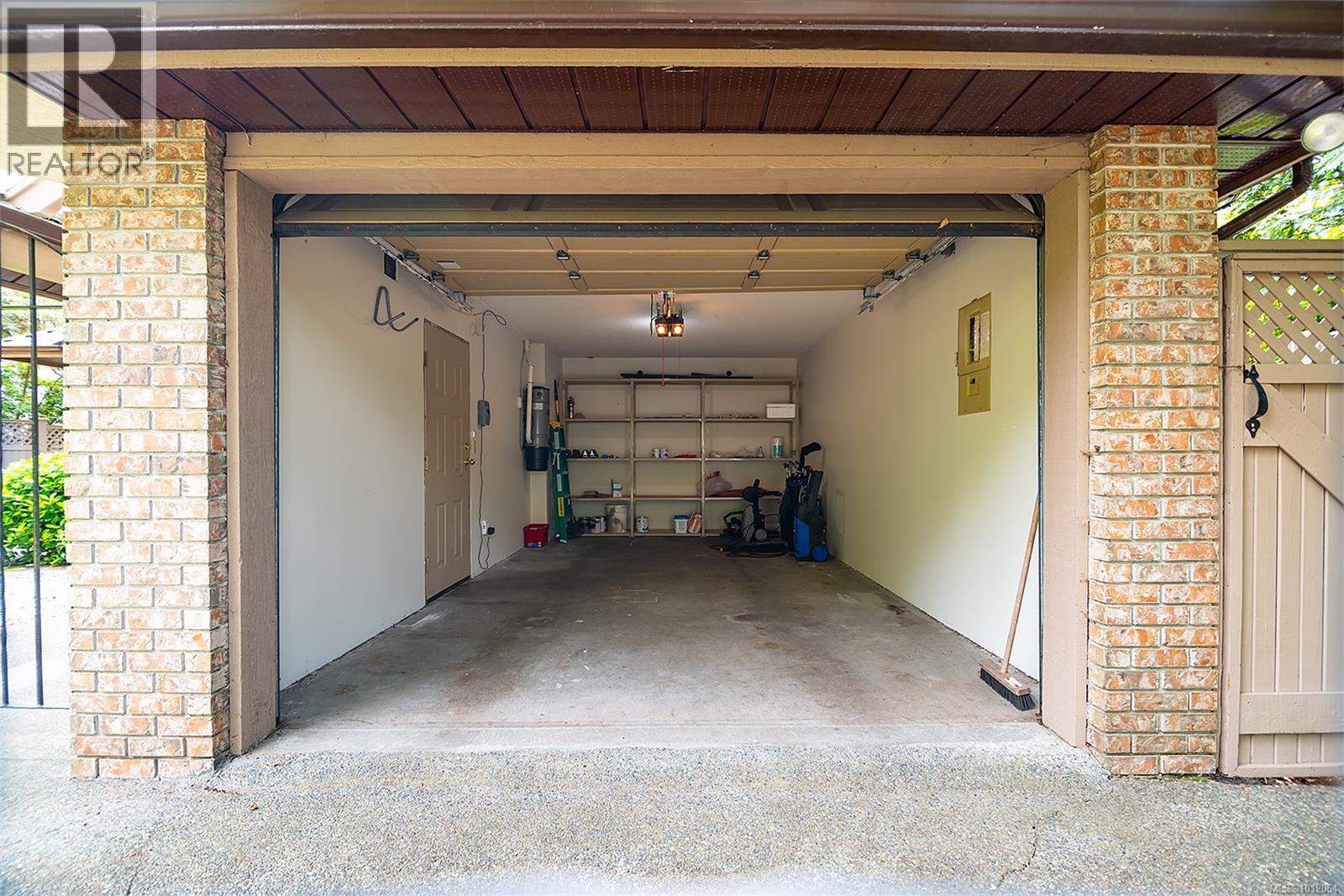 2317 Windsor Rd, Oak Bay
