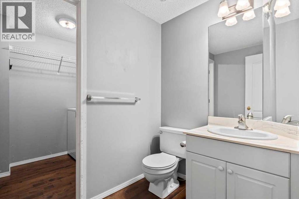 Single Family House for Sale in  Hamptons Link NW Hamptons Calgary 