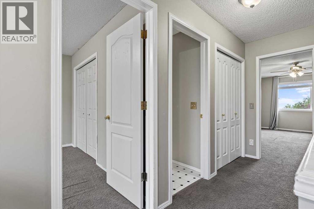 Single Family House for Sale in  Hamptons Link NW Hamptons Calgary 