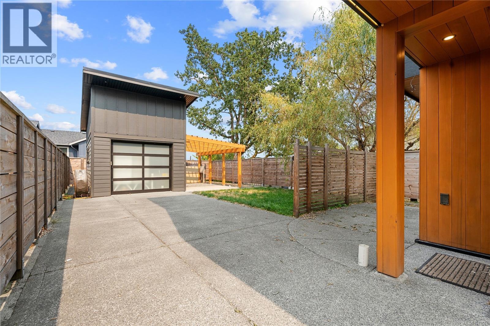 3341 SKINNER RD - 35