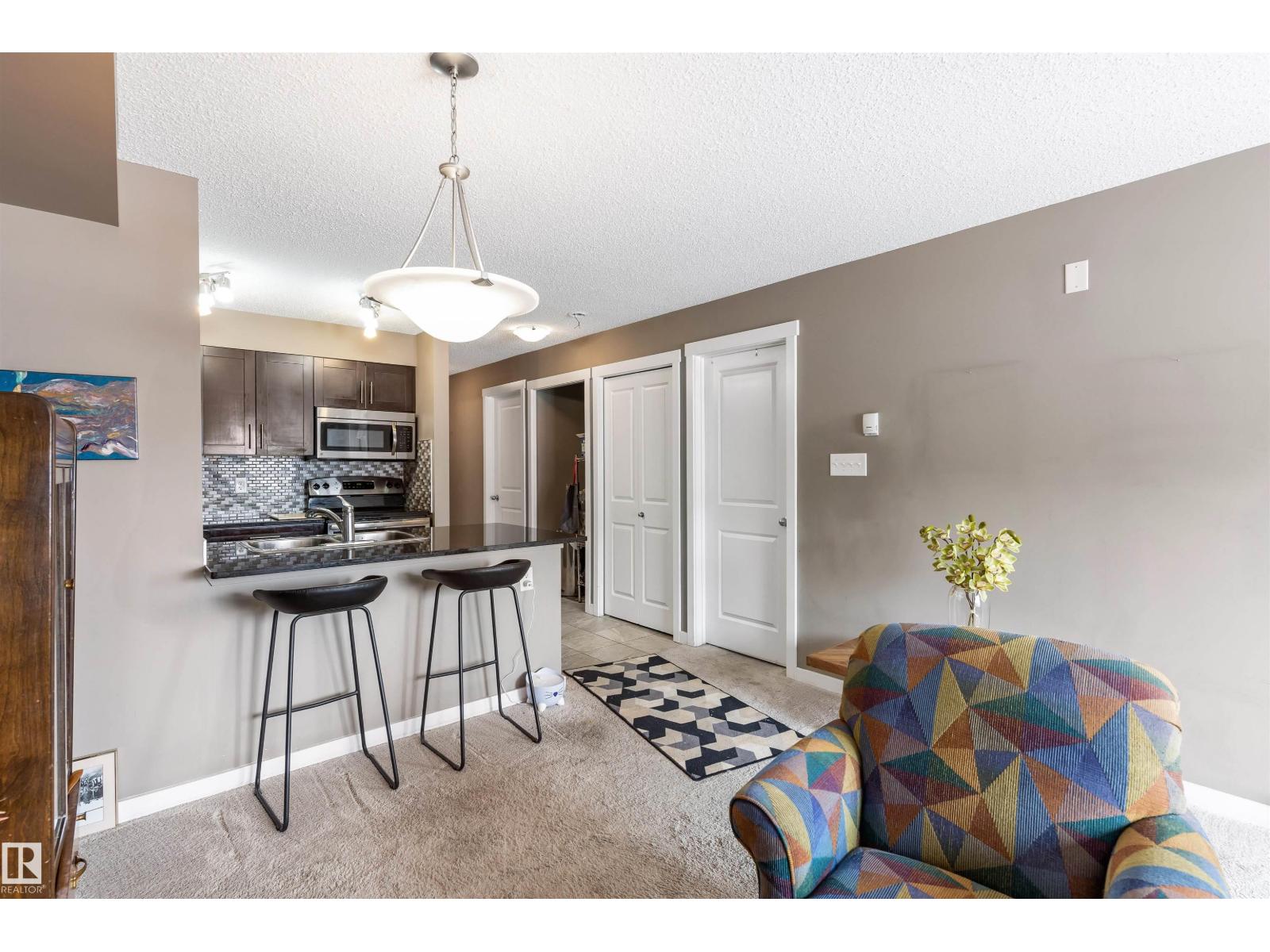 #104 25 ELEMENT DR, St. Albert