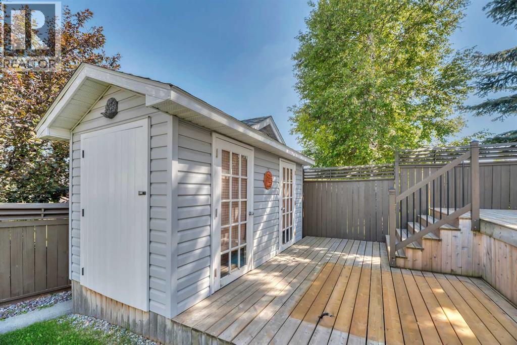 Single Family House Bi-level for Sale in  Harvest Creek Court NE Harvest Hills Calgary 