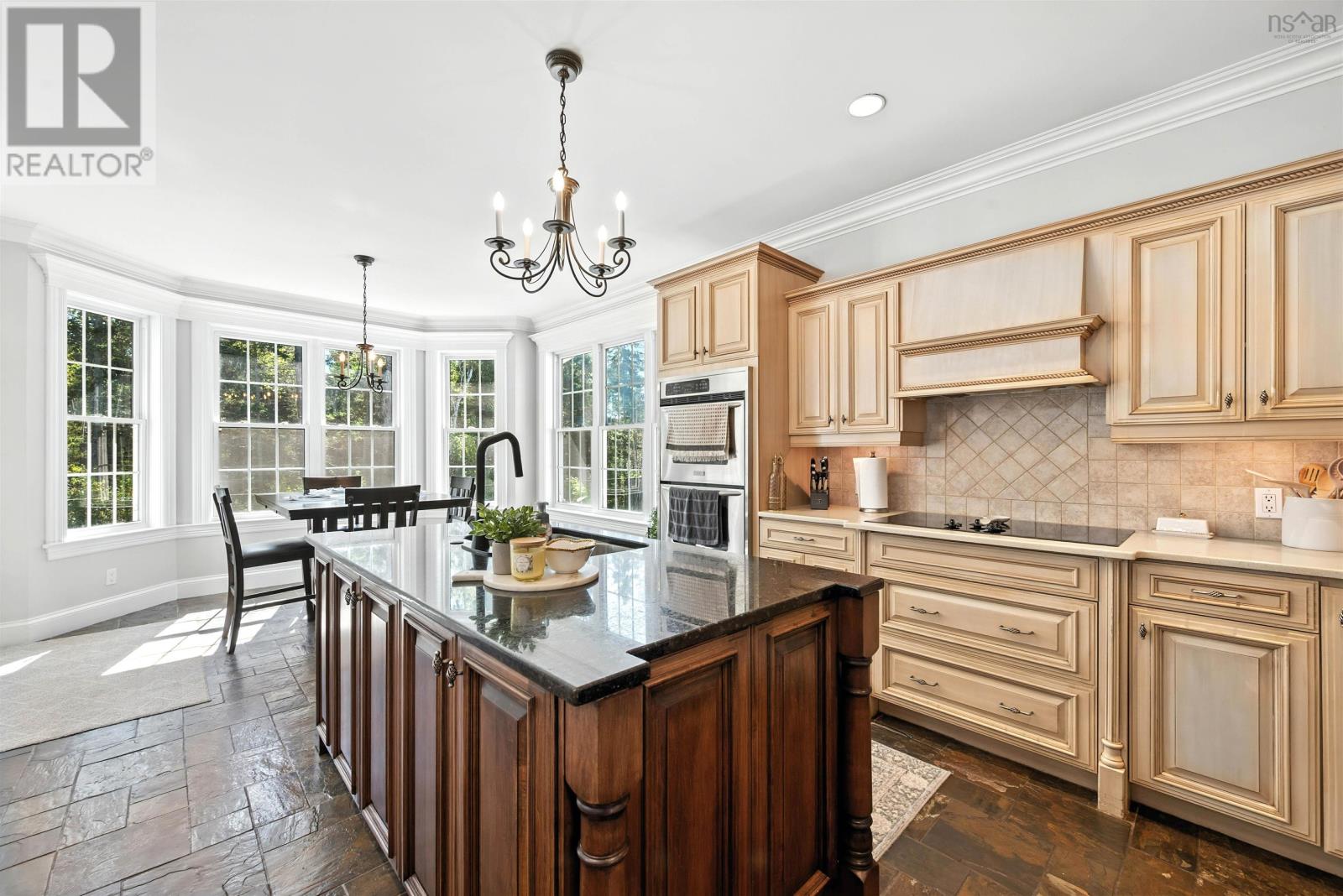 Property 14 of 50 of 712 Egypt Road