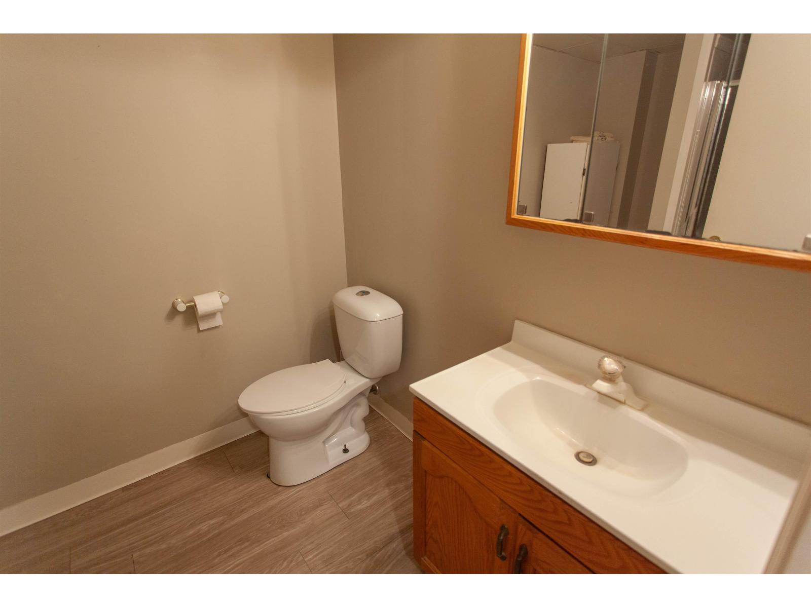 1232 FOSTER STREET, White Rock