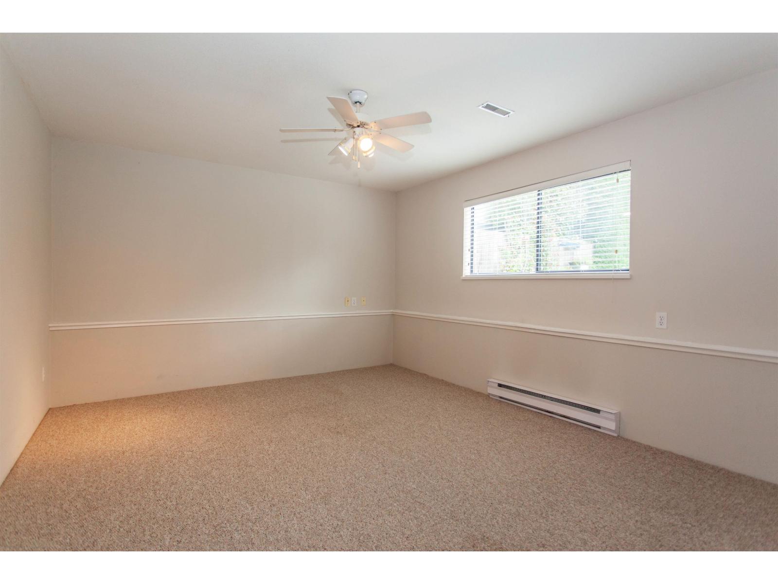 1232 FOSTER STREET, White Rock