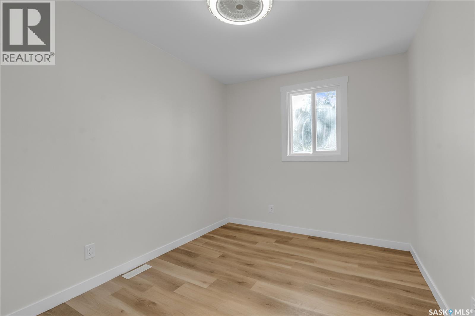 Single Family House for Sale in  G AVENUE N Saskatoon 