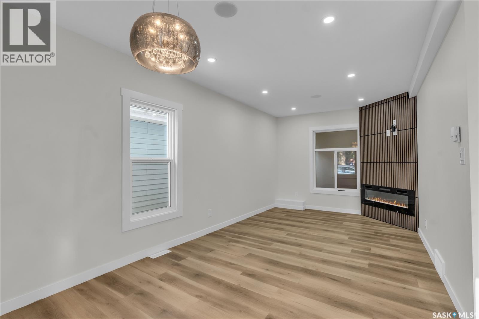 Single Family House for Sale in  G AVENUE N Saskatoon 