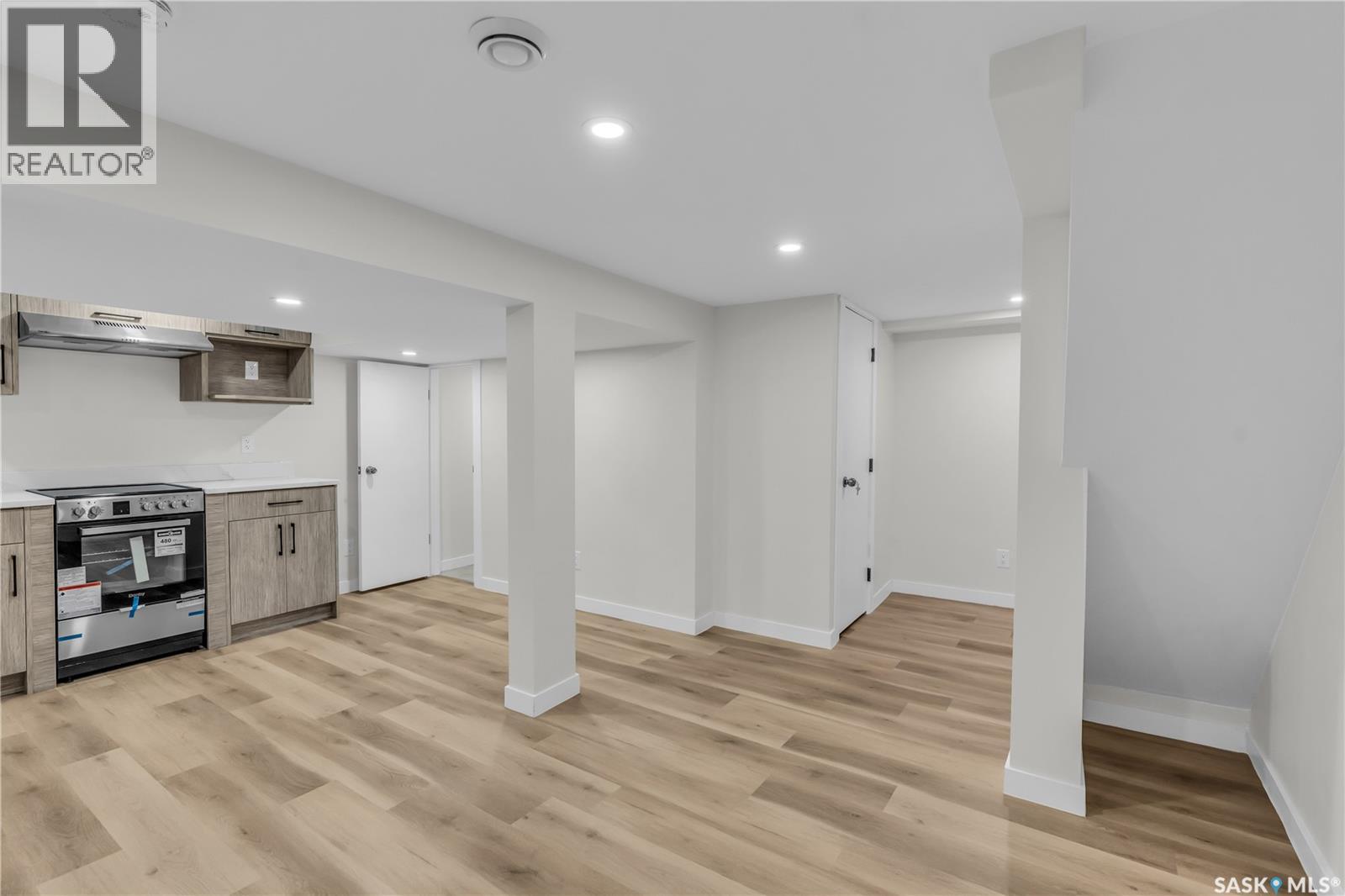 Single Family House for Sale in  G AVENUE N Saskatoon 