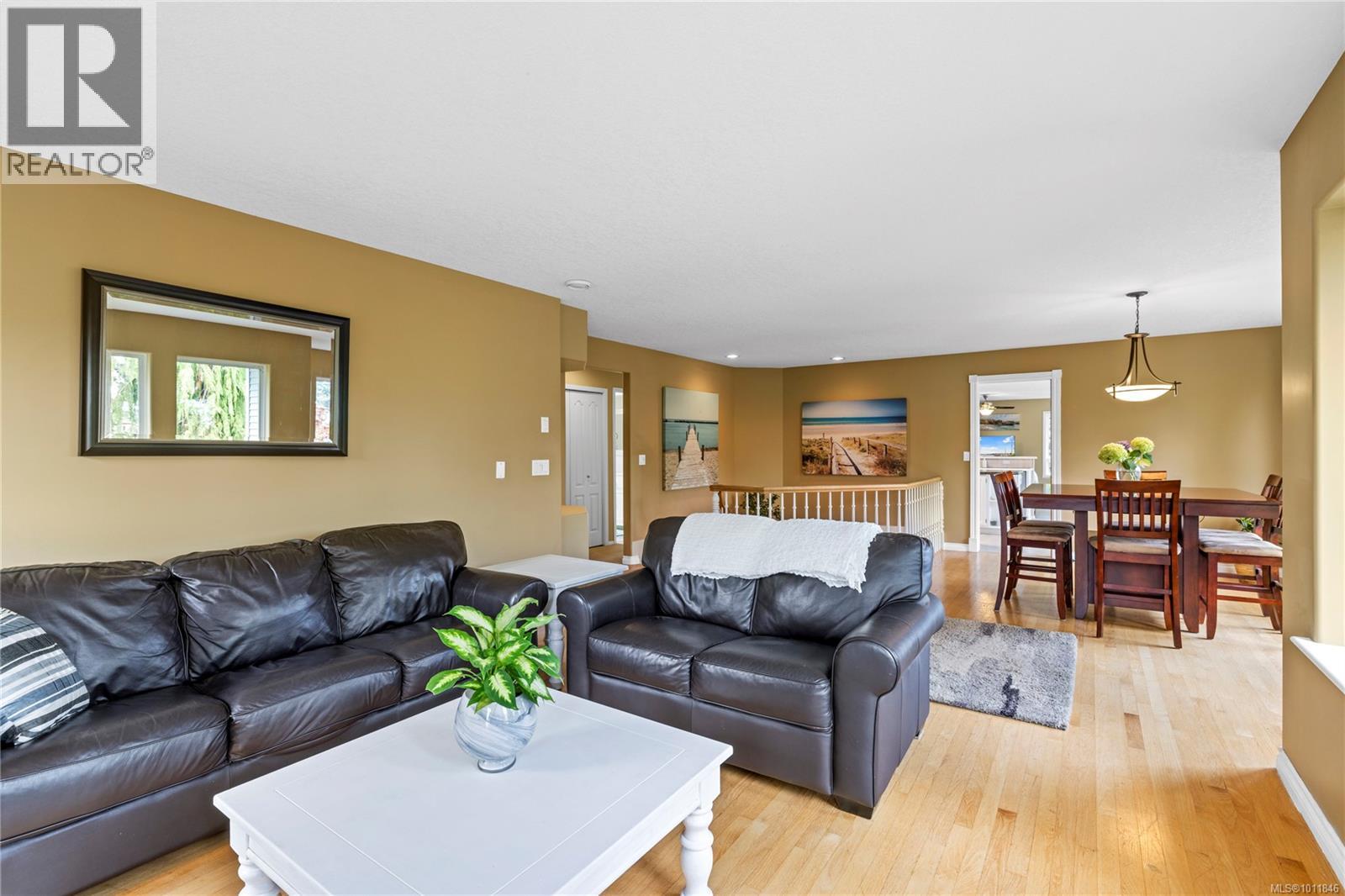 1394 Mallard Rd, French Creek