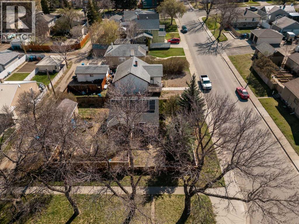 Single Family House Bungalow for Sale in   Street S Victoria Park Lethbridge 