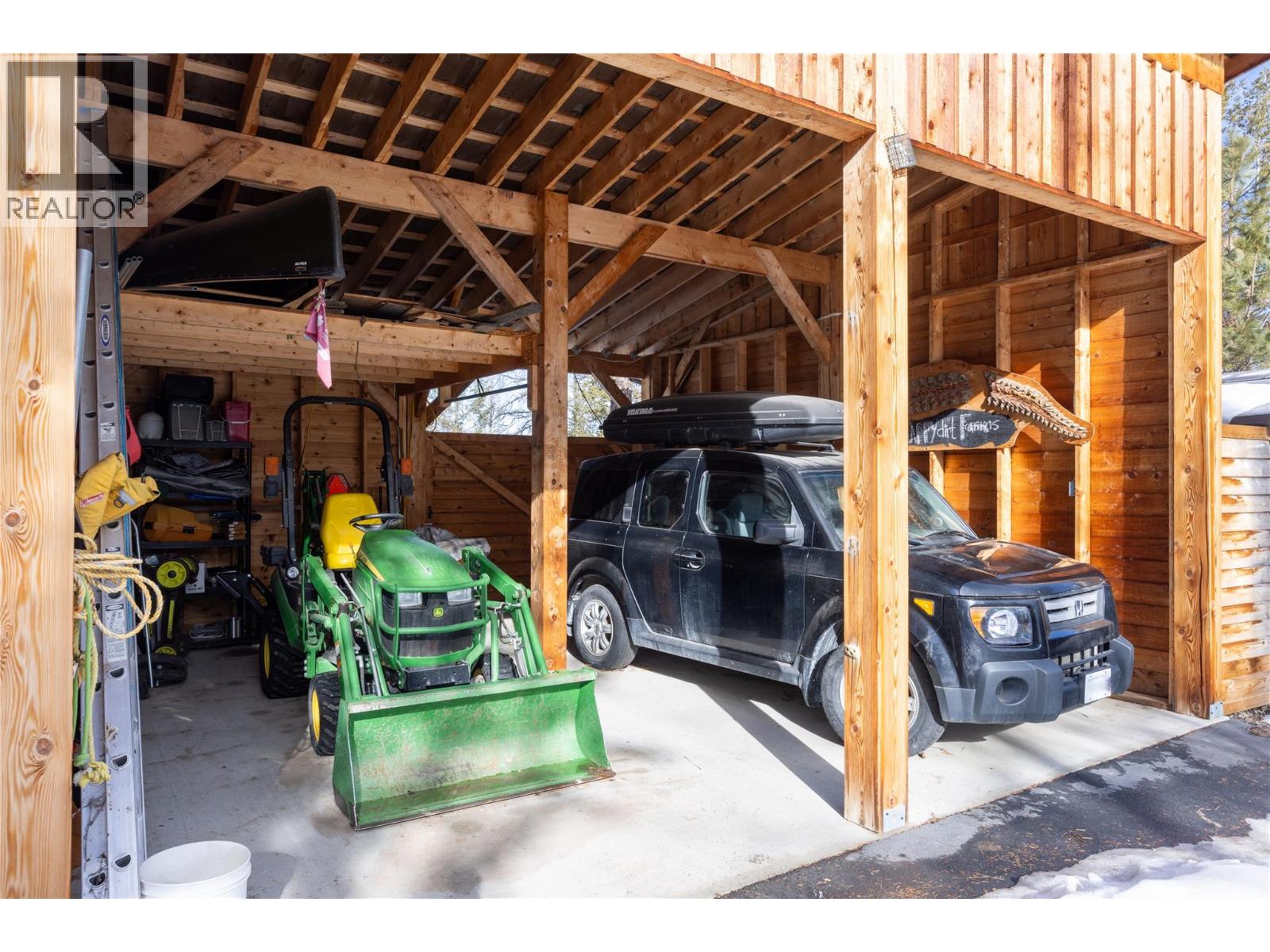 2600 Wycliffe Park Road, Cranbrook