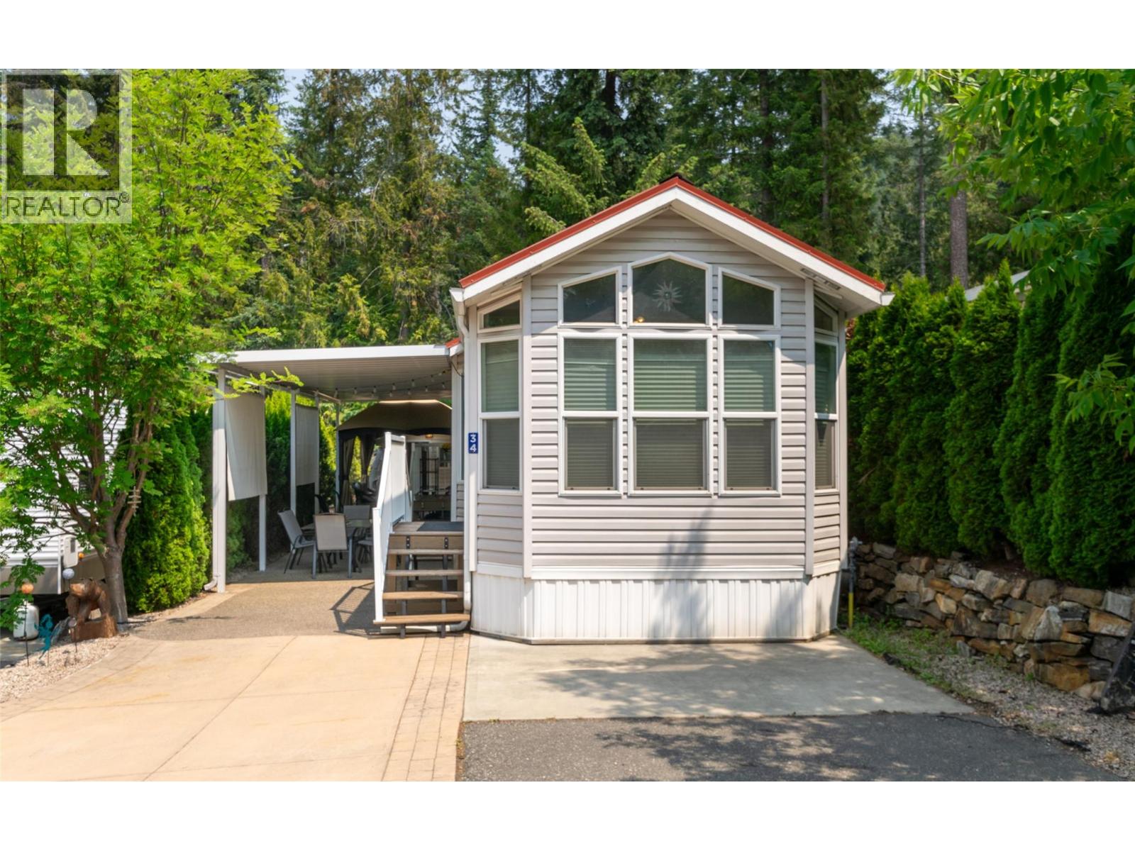 G34 2698 Blind Bay Road, Blind Bay
