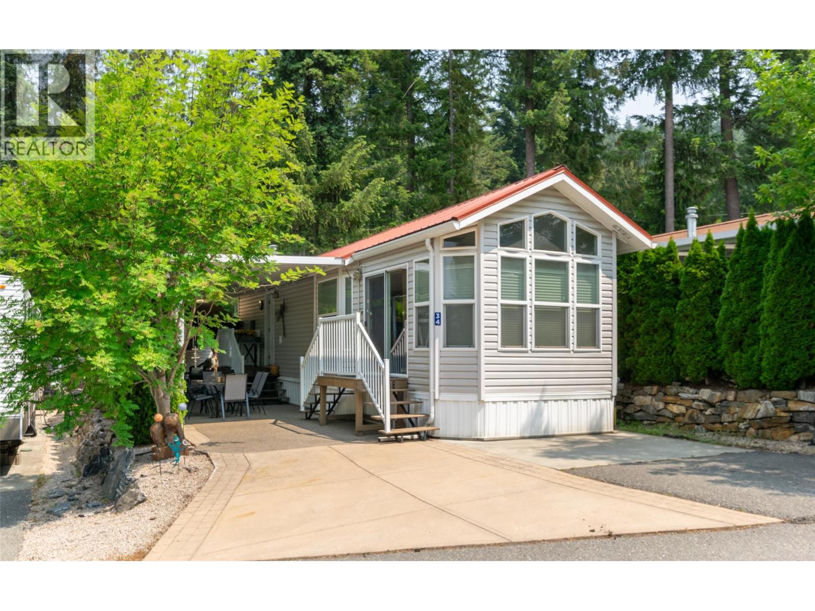 G34 2698 Blind Bay Road, Blind Bay