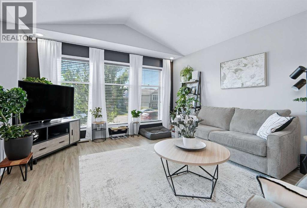 149 Lanterman Close, Red Deer