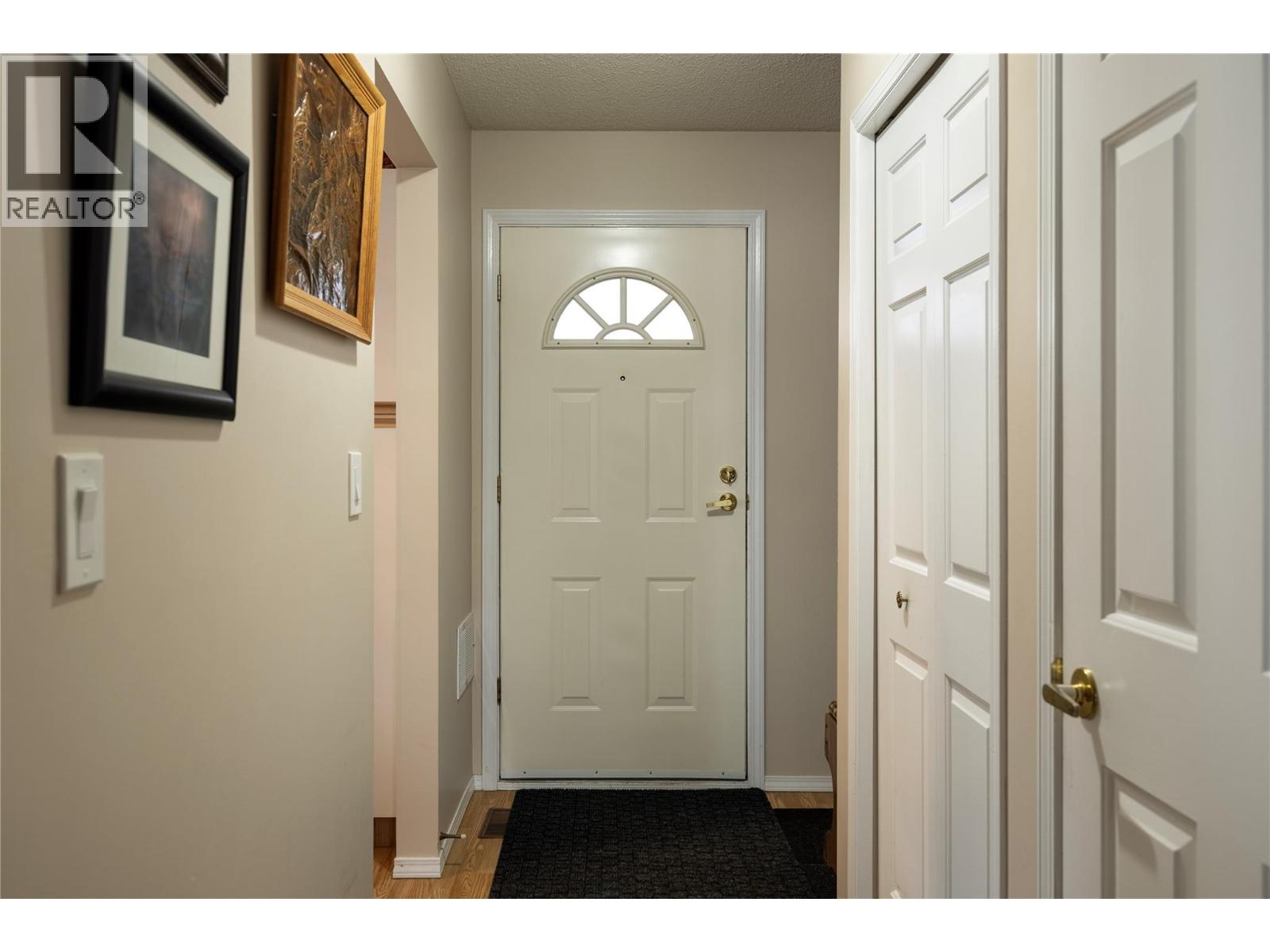 16 3900 27 Avenue, Vernon