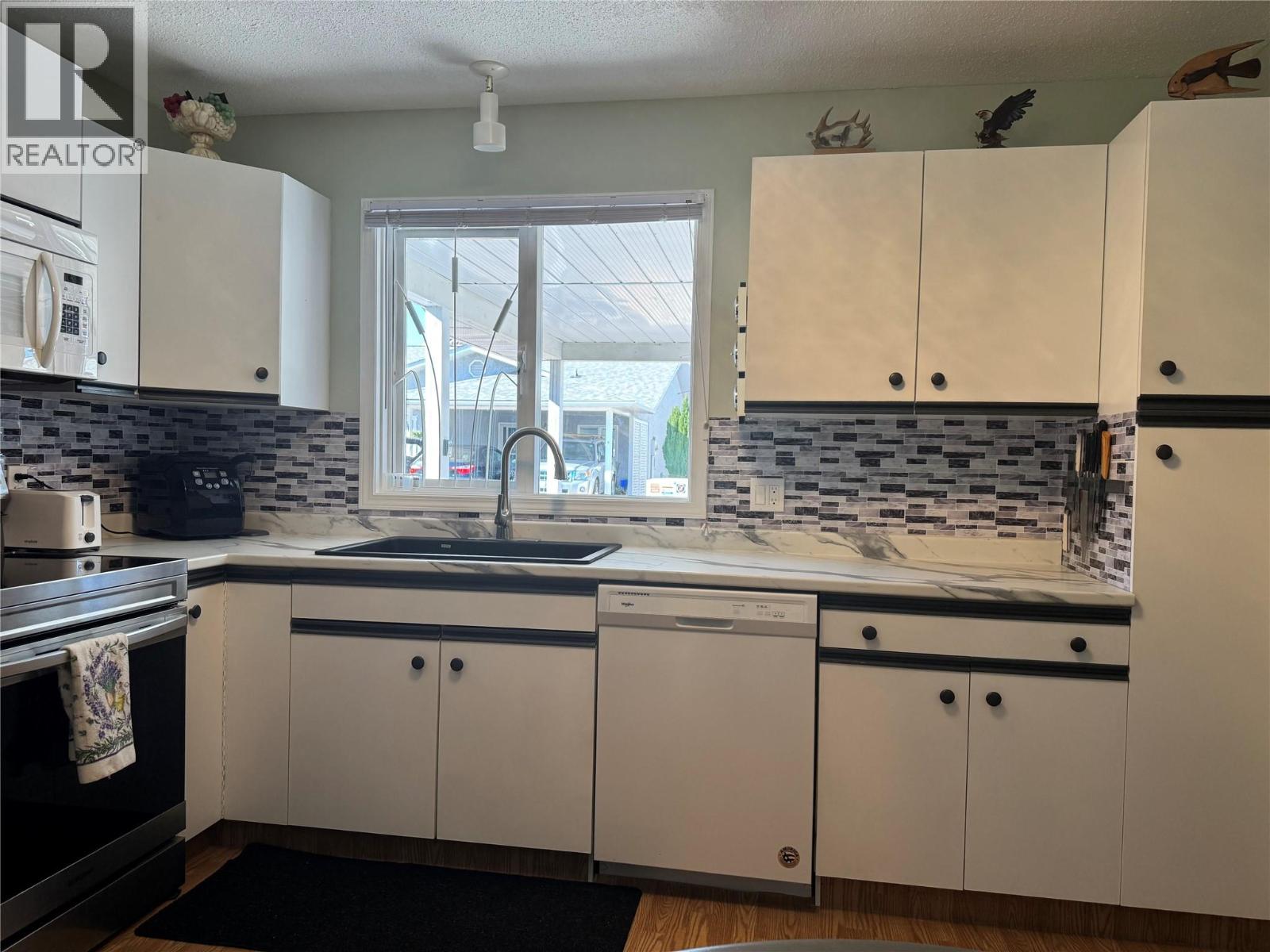 16 3900 27 Avenue, Vernon
