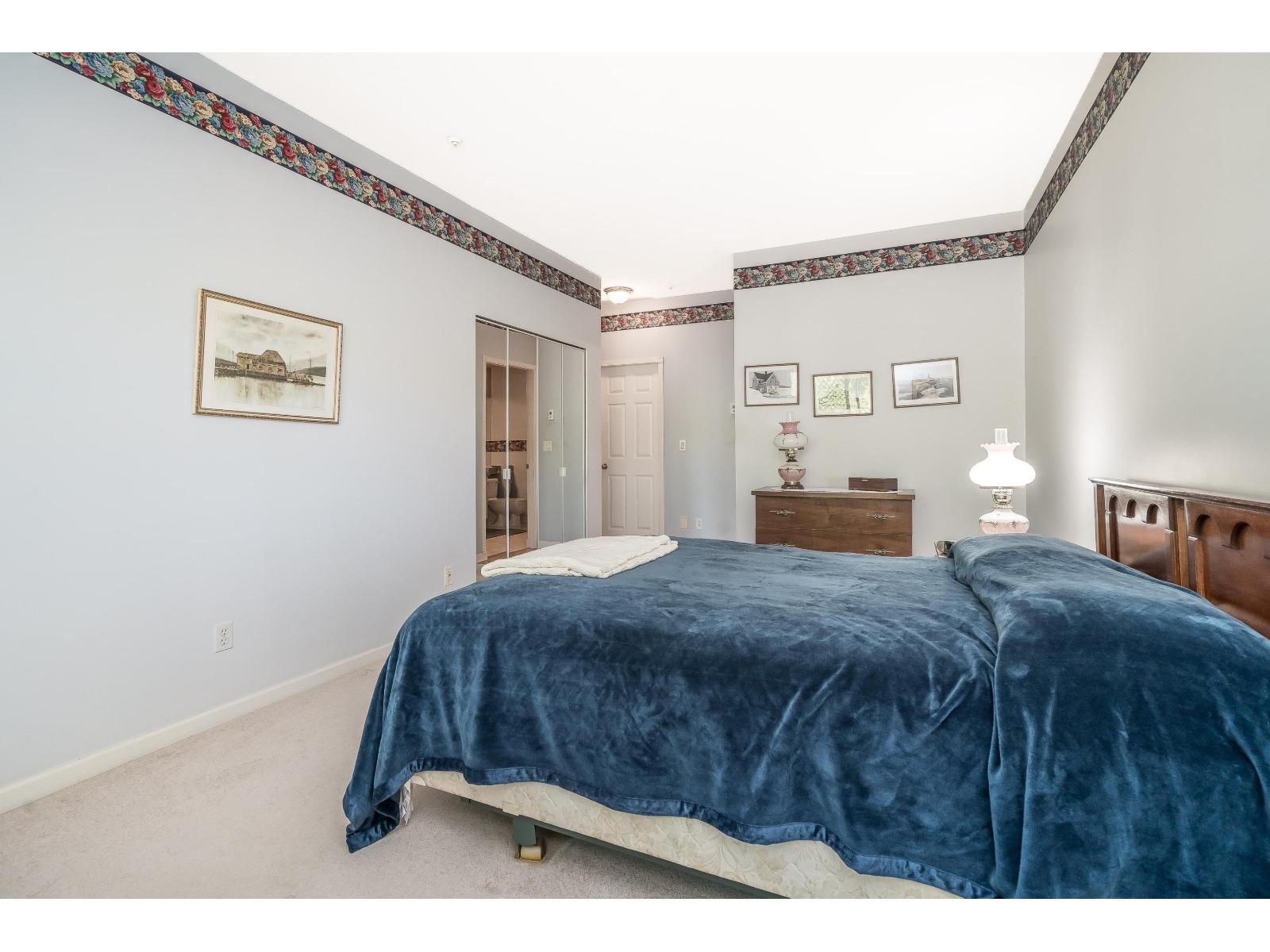 74 9025 216 STREET, Langley