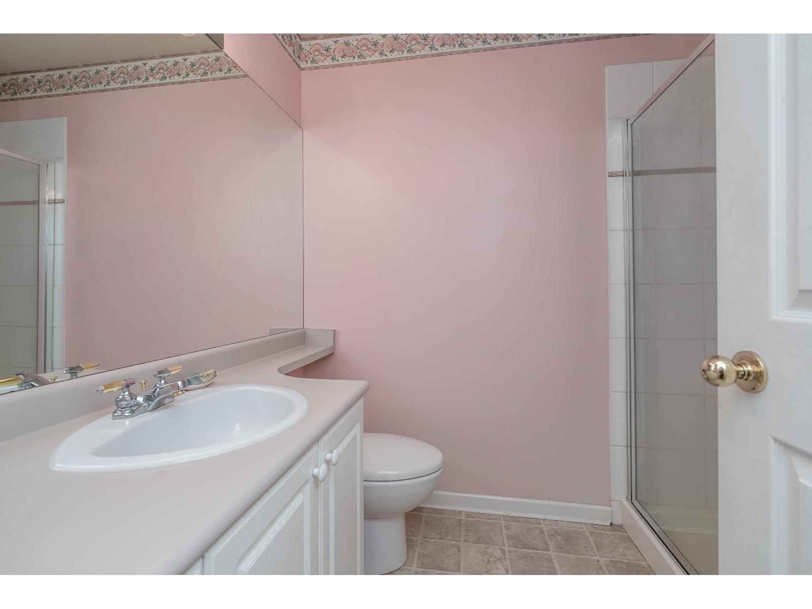 74 9025 216 STREET, Langley