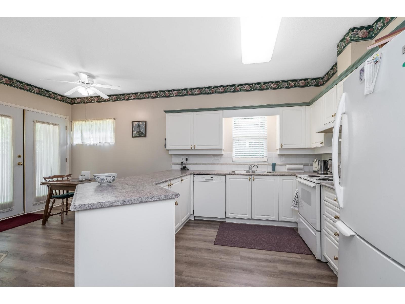 74 9025 216 STREET, Langley