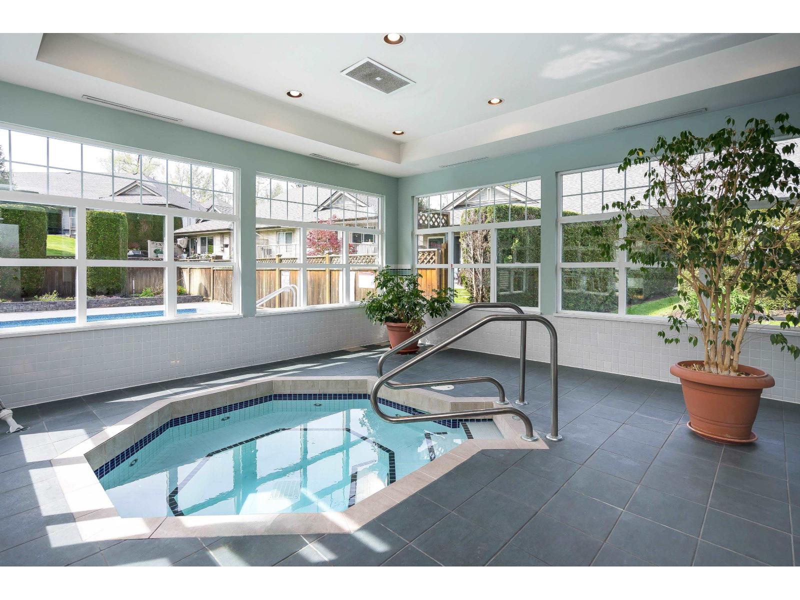74 9025 216 STREET, Langley