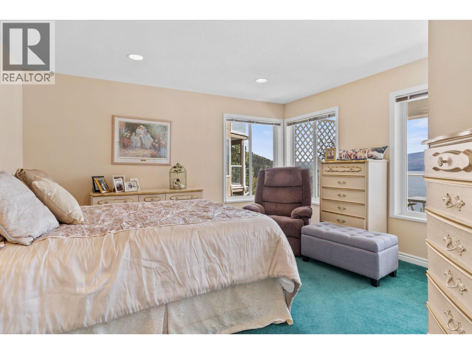  5227 Trepanier Bench Road, Peachland