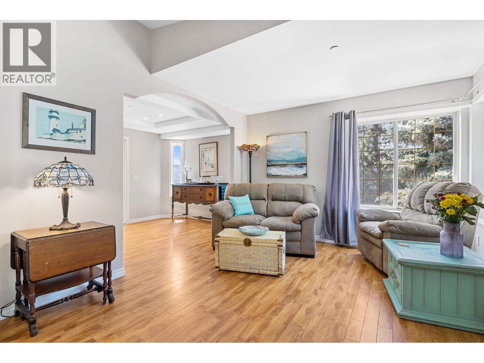 5227 Trepanier Bench Road, Peachland