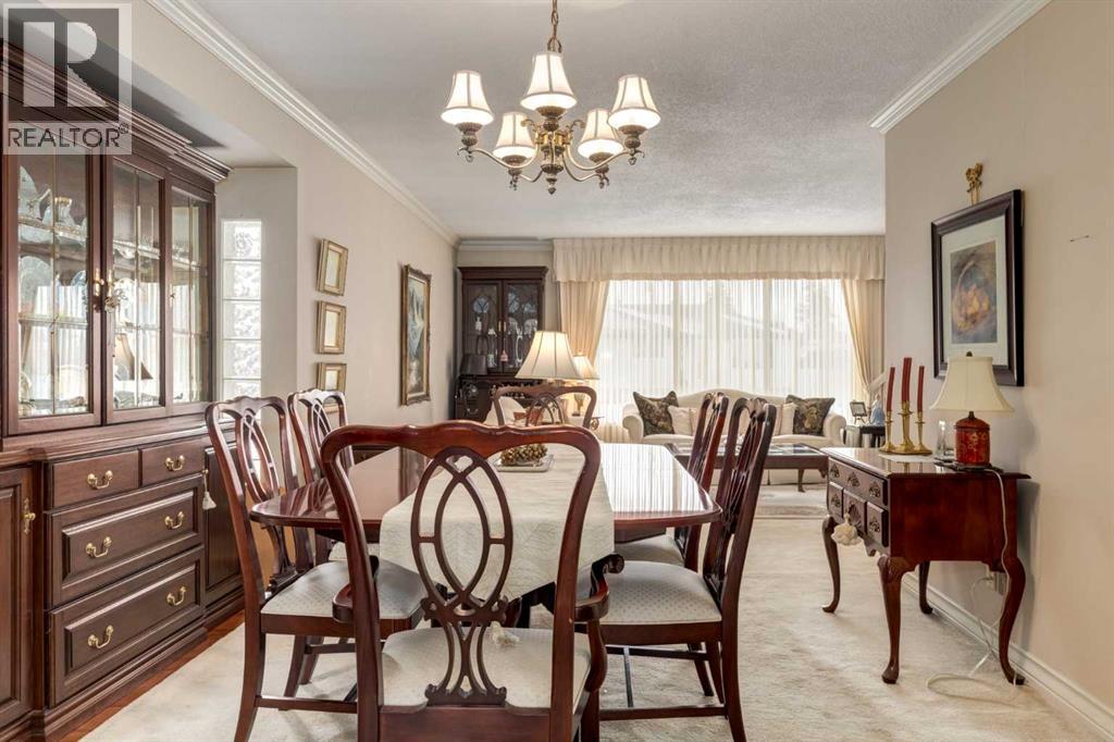Single Family House Bi-level for Sale in  Middleton Drive NE Mayland Heights Calgary 