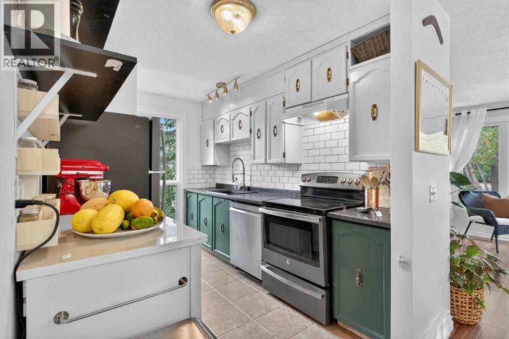 Single Family House Bungalow for Sale in  Ranchview Road NW Ranchlands Calgary 